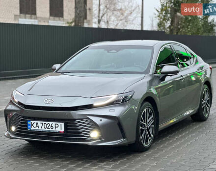 Серый Тойота Камри, объемом двигателя 2.49 л и пробегом 36 тыс. км за 48999 $, фото 2 на Automoto.ua