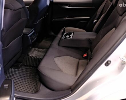 Сірий Тойота Камрі, об'ємом двигуна 2.5 л та пробігом 50 тис. км за 26900 $, фото 7 на Automoto.ua