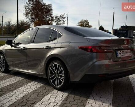 Серый Тойота Камри, объемом двигателя 2.49 л и пробегом 15 тыс. км за 48500 $, фото 2 на Automoto.ua