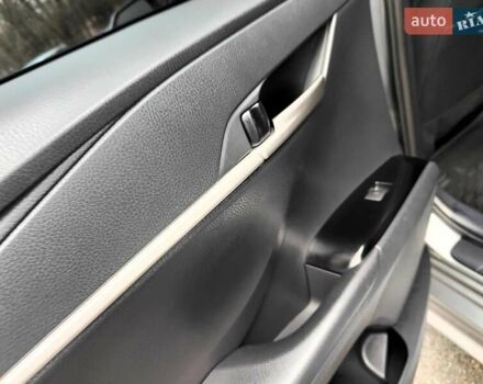 Серый Тойота Камри, объемом двигателя 2.5 л и пробегом 21 тыс. км за 39990 $, фото 55 на Automoto.ua
