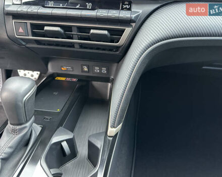 Тойота Камри 2024 в Киеве на Automoto.ua Серый Тойота Камри, объемом двигателя 2.5 л и пробегом 6 тыс. км за 39999 $, фото 7 на Automoto.ua