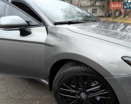 Серый Тойота Камри, объемом двигателя 2.5 л и пробегом 21 тыс. км за 39990 $, фото 31 на Automoto.ua