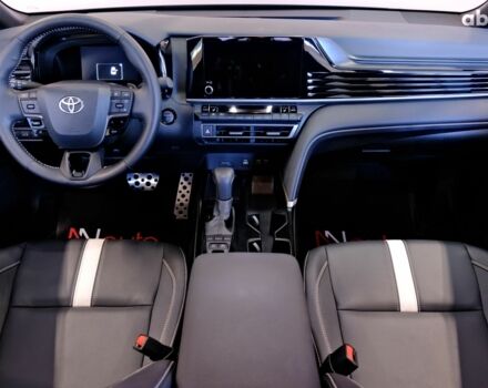 Тойота Камрі 2024 у Одесі на Automoto.ua Сірий Тойота Камрі, об'ємом двигуна 2.5 л та пробігом 6 тис. км за 42900 $, фото 6 на Automoto.ua