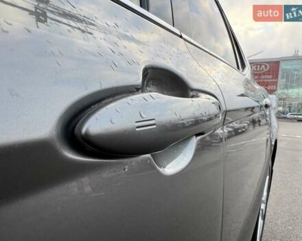 Сірий Тойота Камрі, об'ємом двигуна 2.49 л та пробігом 57 тис. км за 32466 $, фото 10 на Automoto.ua