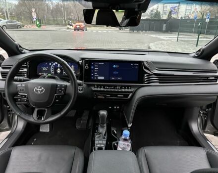 Сірий Тойота Камрі, об'ємом двигуна 2.5 л та пробігом 36 тис. км за 48999 $, фото 12 на Automoto.ua