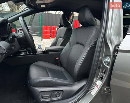 Серый Тойота Камри, объемом двигателя 2.49 л и пробегом 36 тыс. км за 48999 $, фото 16 на Automoto.ua