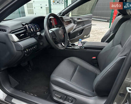 Серый Тойота Камри, объемом двигателя 2.49 л и пробегом 36 тыс. км за 48999 $, фото 13 на Automoto.ua