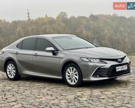 Серый Тойота Камри, объемом двигателя 2.49 л и пробегом 30 тыс. км за 36500 $, фото 3 на Automoto.ua