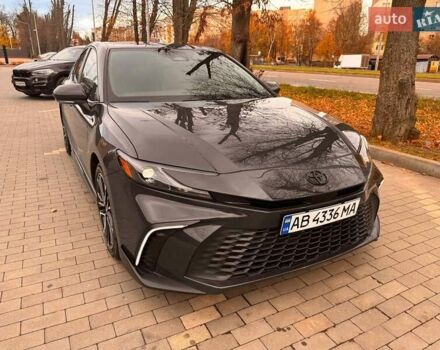 Серый Тойота Камри, объемом двигателя 2.49 л и пробегом 105 тыс. км за 35000 $, фото 1 на Automoto.ua