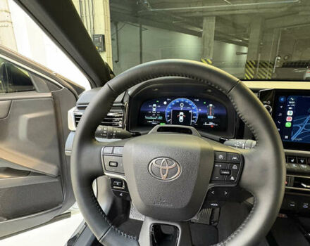 Серый Тойота Камри, объемом двигателя 2.49 л и пробегом 15 тыс. км за 50000 $, фото 4 на Automoto.ua