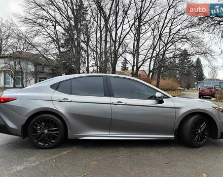 Серый Тойота Камри, объемом двигателя 2.5 л и пробегом 21 тыс. км за 39990 $, фото 24 на Automoto.ua