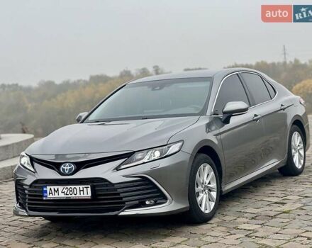 Серый Тойота Камри, объемом двигателя 2.49 л и пробегом 30 тыс. км за 36500 $, фото 2 на Automoto.ua