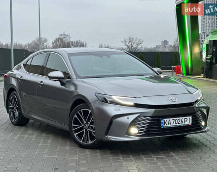 Серый Тойота Камри, объемом двигателя 2.49 л и пробегом 36 тыс. км за 48999 $, фото 1 на Automoto.ua