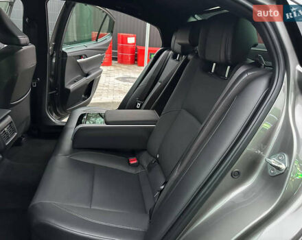 Серый Тойота Камри, объемом двигателя 2.49 л и пробегом 36 тыс. км за 48999 $, фото 22 на Automoto.ua