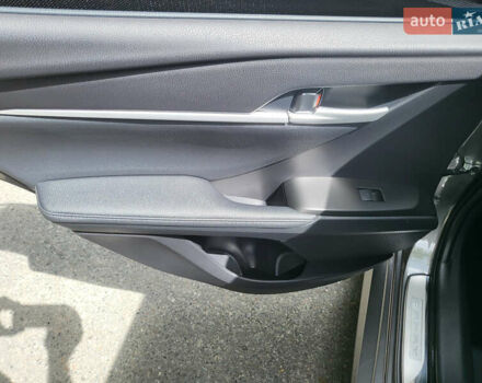 Сірий Тойота Камрі, об'ємом двигуна 2.49 л та пробігом 4 тис. км за 50999 $, фото 23 на Automoto.ua