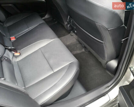 Сірий Тойота Камрі, об'ємом двигуна 2.49 л та пробігом 4 тис. км за 50999 $, фото 45 на Automoto.ua