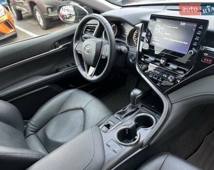 Сірий Тойота Камрі, об'ємом двигуна 2.49 л та пробігом 57 тис. км за 32466 $, фото 27 на Automoto.ua