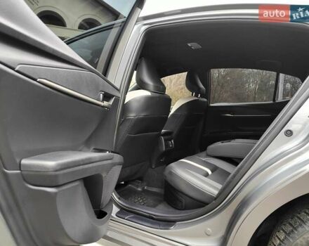 Серый Тойота Камри, объемом двигателя 2.5 л и пробегом 21 тыс. км за 39990 $, фото 54 на Automoto.ua