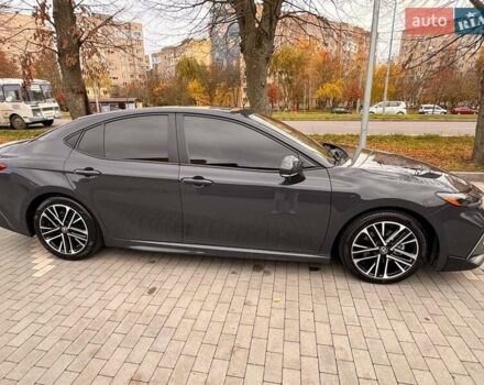 Серый Тойота Камри, объемом двигателя 2.49 л и пробегом 105 тыс. км за 35000 $, фото 9 на Automoto.ua