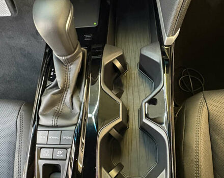 Серый Тойота Камри, объемом двигателя 2.49 л и пробегом 15 тыс. км за 50000 $, фото 9 на Automoto.ua