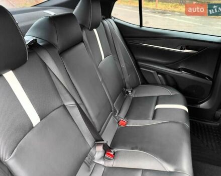 Серый Тойота Камри, объемом двигателя 2.5 л и пробегом 21 тыс. км за 39990 $, фото 45 на Automoto.ua