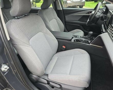 Сірий Тойота Камрі, об'ємом двигуна 0 л та пробігом 12 тис. км за 28000 $, фото 6 на Automoto.ua