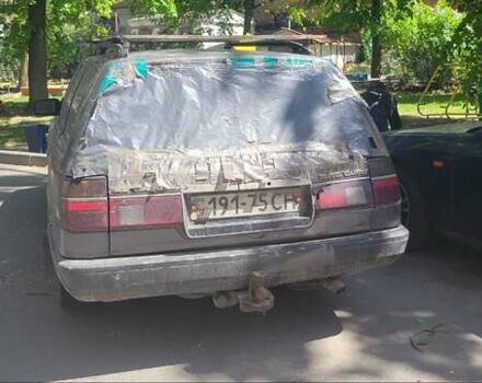 Серый Тойота Камри, объемом двигателя 2 л и пробегом 300 тыс. км за 1300 $, фото 4 на Automoto.ua