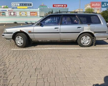 Серый Тойота Камри, объемом двигателя 2 л и пробегом 369 тыс. км за 1800 $, фото 2 на Automoto.ua
