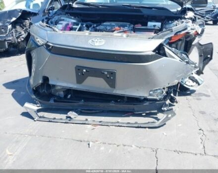 Серый Тойота Камри, объемом двигателя 0 л и пробегом 26 тыс. км за 13500 $, фото 7 на Automoto.ua