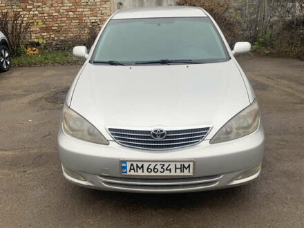 Серый Тойота Камри, объемом двигателя 2.4 л и пробегом 432 тыс. км за 4600 $, фото 1 на Automoto.ua