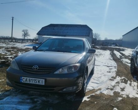 Сірий Тойота Камрі, об'ємом двигуна 2.4 л та пробігом 238 тис. км за 4500 $, фото 1 на Automoto.ua