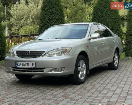 Серый Тойота Камри, объемом двигателя 3 л и пробегом 240 тыс. км за 6250 $, фото 1 на Automoto.ua