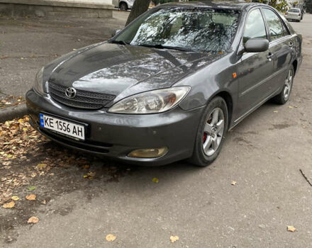 Серый Тойота Камри, объемом двигателя 2.4 л и пробегом 375 тыс. км за 4800 $, фото 1 на Automoto.ua