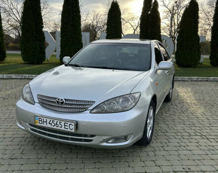 Серый Тойота Камри, объемом двигателя 3 л и пробегом 255 тыс. км за 6800 $, фото 1 на Automoto.ua