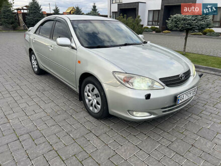 Тойота Камрі 2003 у Рівному на Automoto.ua Сірий Тойота Камрі, об'ємом двигуна 3 л та пробігом 221 тис. км за 6300 $, фото 1 на Automoto.ua