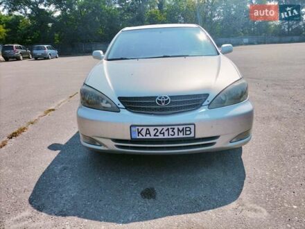 Сірий Тойота Камрі, об'ємом двигуна 3 л та пробігом 270 тис. км за 5000 $, фото 1 на Automoto.ua