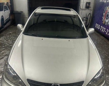 Сірий Тойота Камрі, об'ємом двигуна 3 л та пробігом 242 тис. км за 4300 $, фото 1 на Automoto.ua