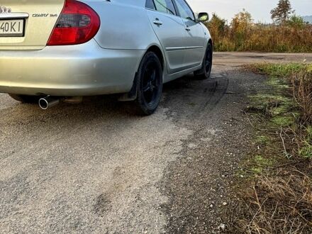 Серый Тойота Камри, объемом двигателя 2.4 л и пробегом 300 тыс. км за 4300 $, фото 1 на Automoto.ua