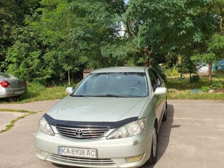 Сірий Тойота Камрі, об'ємом двигуна 3 л та пробігом 270 тис. км за 6800 $, фото 1 на Automoto.ua