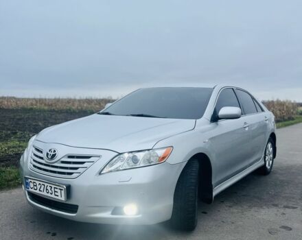 Сірий Тойота Камрі, об'ємом двигуна 2.4 л та пробігом 276 тис. км за 6500 $, фото 1 на Automoto.ua