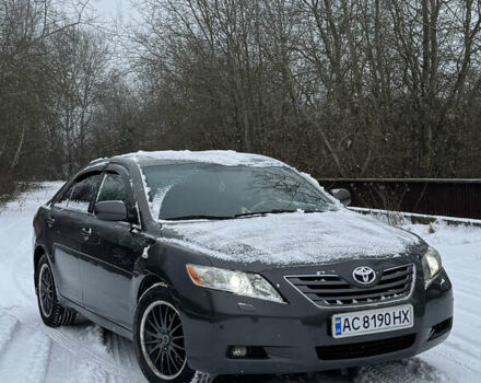 Серый Тойота Камри, объемом двигателя 3.5 л и пробегом 338 тыс. км за 6700 $, фото 1 на Automoto.ua