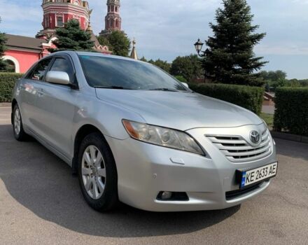Серый Тойота Камри, объемом двигателя 2.4 л и пробегом 259 тыс. км за 7800 $, фото 1 на Automoto.ua