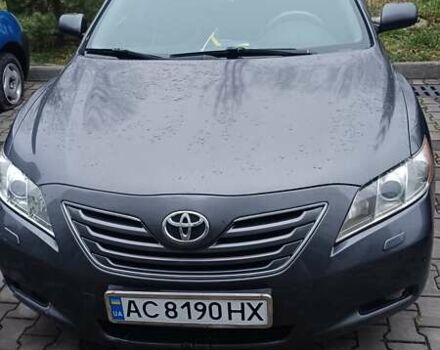 Серый Тойота Камри, объемом двигателя 3.46 л и пробегом 338 тыс. км за 6300 $, фото 1 на Automoto.ua