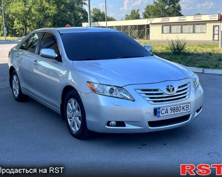Серый Тойота Камри, объемом двигателя 3.5 л и пробегом 0 тыс. км за 7800 $, фото 1 на Automoto.ua