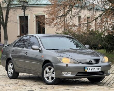 Серый Тойота Камри, объемом двигателя 3 л и пробегом 208 тыс. км за 8999 $, фото 1 на Automoto.ua
