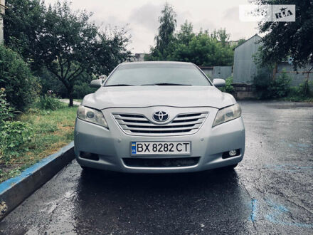 Тойота Камрі 2006 у Хмельницькому на Automoto.ua Сірий Тойота Камрі, об'ємом двигуна 2.4 л та пробігом 279 тис. км за 7777 $, фото 1 на Automoto.ua