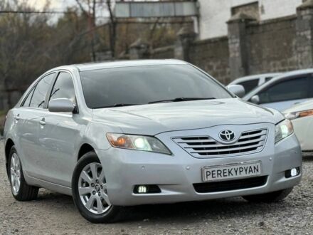 Серый Тойота Камри, объемом двигателя 3.5 л и пробегом 196 тыс. км за 8999 $, фото 1 на Automoto.ua