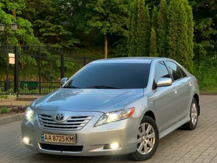 Тойота Камри 2006 в Прилуках на Automoto.ua Серый Тойота Камри, объемом двигателя 2.4 л и пробегом 265 тыс. км за 7300 $, фото 1 на Automoto.ua