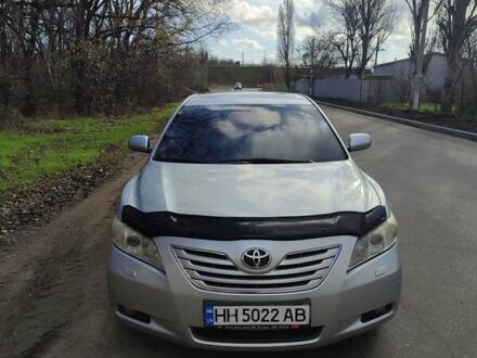 Серый Тойота Камри, объемом двигателя 2.36 л и пробегом 247 тыс. км за 10500 $, фото 1 на Automoto.ua