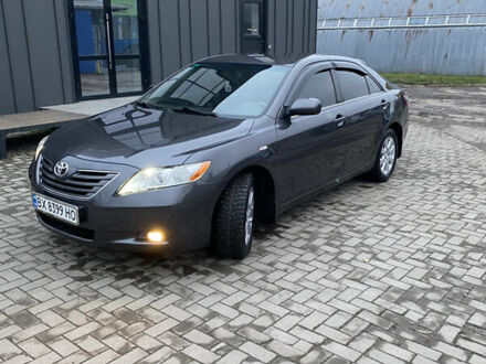 Сірий Тойота Камрі, об'ємом двигуна 2.4 л та пробігом 240 тис. км за 7600 $, фото 1 на Automoto.ua